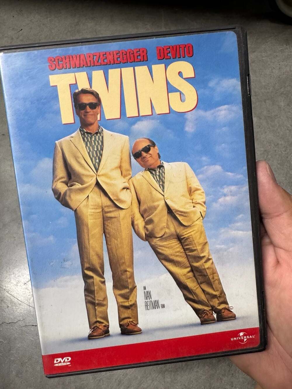 Twins DVD (1988) Arnold Schwarzenegger Danny DeVito Universal Pictures